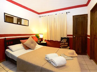 Hotel Hacienda Mariposa 普拉亚卡门 3*,  墨西哥